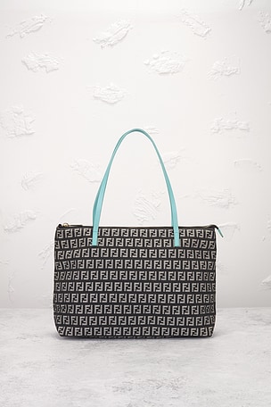 FWRD Renew Fendi Tote Bag in Beige