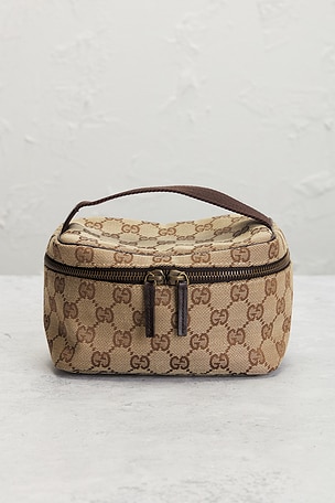 FWRD Renew Gucci Gucci Vanity Handbag in Beige