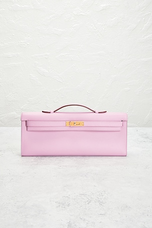 FWRD Renew Hermes Swift Kelly Cut Pochette in Mauve