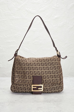 Fwrd renew bolso hombro fendi en color Beige