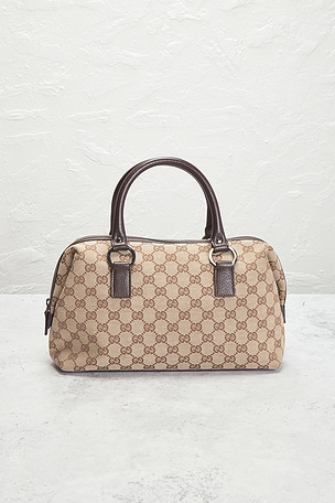 FWRD Renew Gucci Boston Bag in Beige