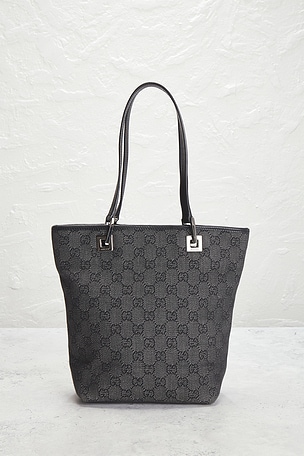 FWRD Renew Gucci GG Vintage Bucket Tote Bag in Black