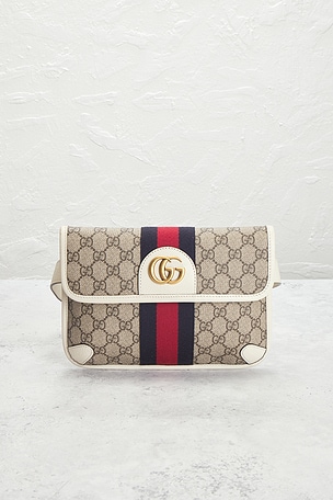 Fwrd renew riñonera gucci en color Beige