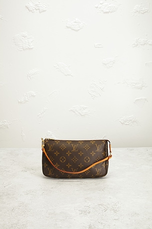 Fwrd renew bolso hombro louis vuitton en color marrón