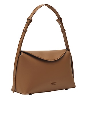 Freja New York Hudson Shoulder Bag in Tan