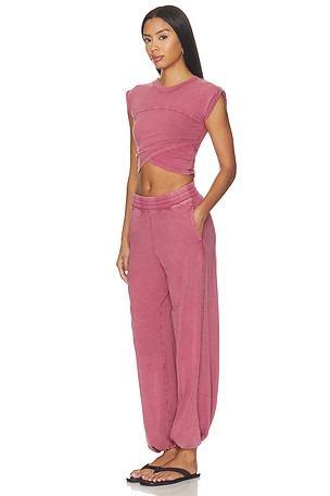Free People x FP Movement Hot Shot Crossover Set in Brick