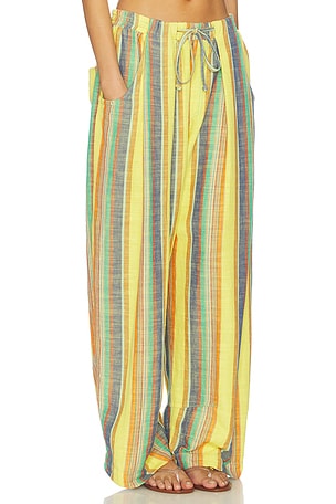 Free People PANTALON RAYÉ DÉCONTRACTÉ FREE PEOPLE CHAMBERS en Jaune