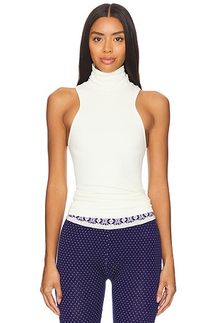 TOP DE CUELLO ALTO SIN COSTURAS ALWAYS READYFree People$40NUEVO