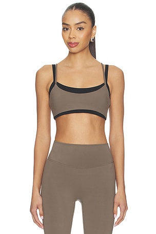 SUJETADOR DEPORTIVO DE CAPAS LAYERED SPORTS BRA FORM