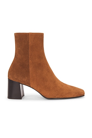 Cay Boot Flattered