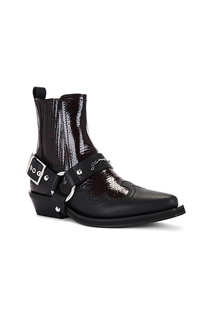 Ganni Fitted Chelsea Western Boot in Black,Burgundy