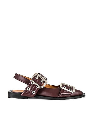 【関税込み】GANNI レッド Wide Welt Buckle フラットシューズ GANNIのレッド Wide Welt Buckle フラットシューズがセール中