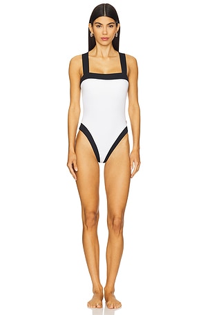 Hemera One Piece Goldbergh