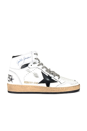 Sky Star SneakerGolden Goose$645