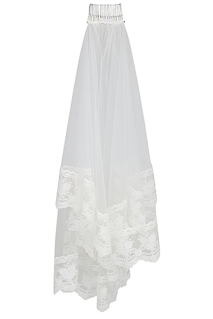 Gigi & Olive Mini Lace Trim Veil in Ivory