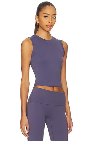 Oro henge top sen mangas coresculpt en color morado