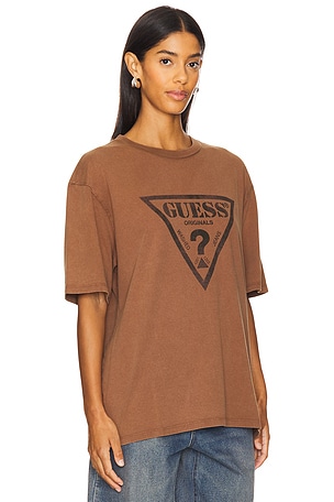 Guess Originals Vintage Triangle Tee in Brown