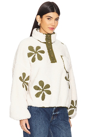 The Great The Patch Pocket Countryside Pullover in Cream,Army