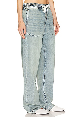GRLFRND Kai Relaxed Jogger in Denim-Light