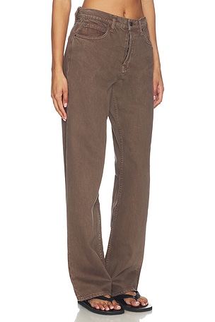 GRLFRND Bella Low Rise Boyfriend in Brown
