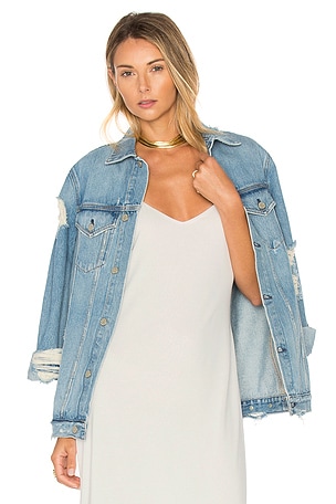 MOTHER The Insider Crop Step Fray in Faded Black | REVOLVE