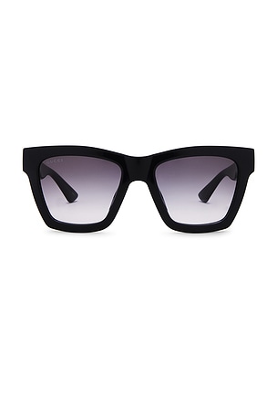 Minimal Sunglasses Gucci