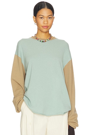 CAMISETA DE BEISEBOL OVERSIZED Guest In Residence