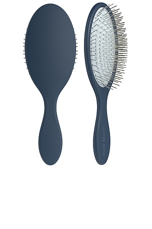 The Detangling Brush Glow Beauty