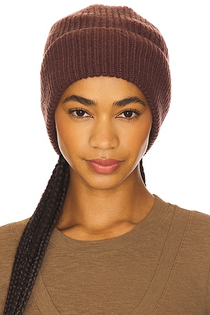 Epic Beanie Hat Attack