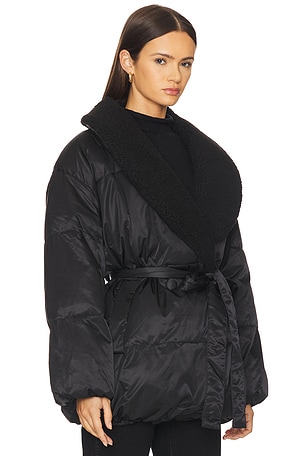 HEARTLOOM Remi Jacket in Black. Size XL. Also