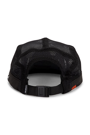 Huega House Flow Running Hat in Black