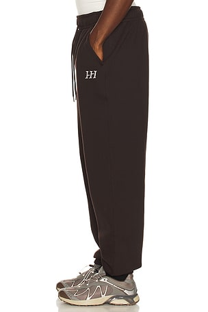 Huega House PANTALON SWEAT ICON en Marron