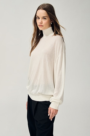 Madeira Turtleneck Helsa