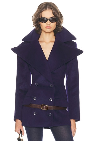 The Dramatic Collar Peacoat Helsa