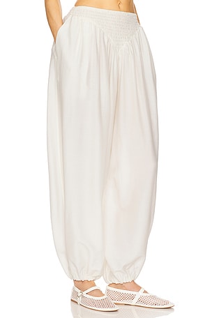 Helsa The Balloon Pants in Silk And Wool in Ivory