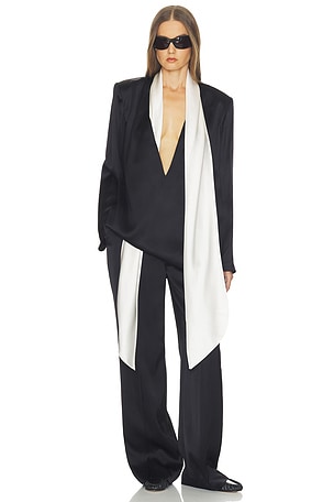 Popover With Attached Scarf in Double Face Satin Helsa