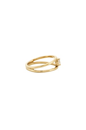 Heaven Mayhem Suri Ring in Metallic Gold