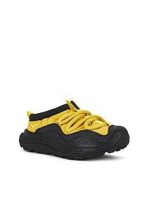 HOKA U Ora Primo in Yellow