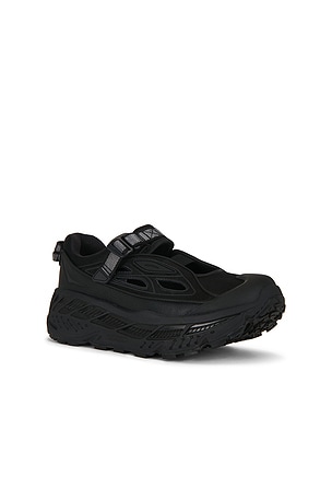 Hoka zapatilla deportiva stenson breeze en color negro