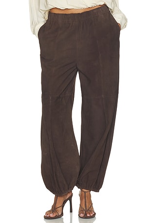 Sylvia Suede Mid Waist Pants HERSKIND