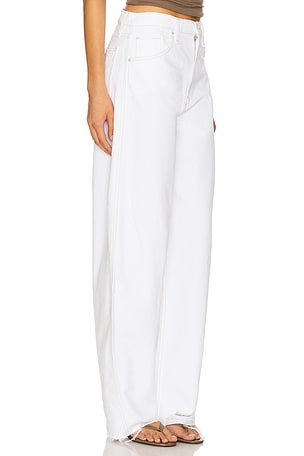 Hudson Jeans Bailey Relaxed Barrel in White. Size 32. Also