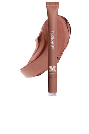 LIQUID MATTE MOUSSE 립스틱 Huda Beauty
