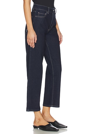 Icon Denim Jill Straight Jeans in Denim-Dark. Size 32. Also