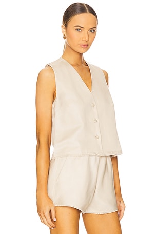 Ivy Oak Tala Ann Linen Vest in Cream. Size 40. Also