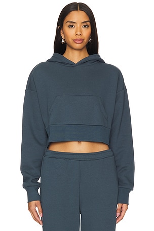 SUDADERA CROPPED IVL Collective