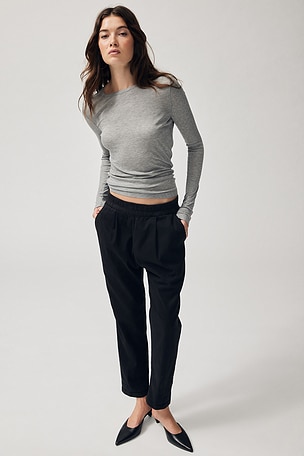 Pleat Relaxed Fit Pant