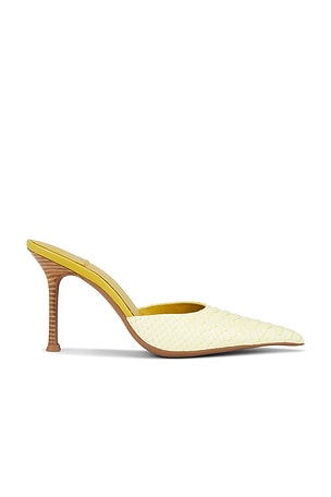 Robyn Pump Jeffrey Campbell