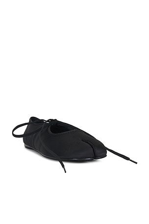 Saturna Flat Jeffrey Campbell