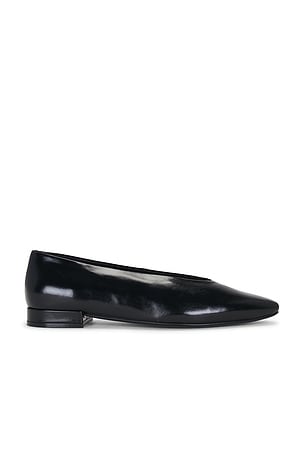 Hinted Flat Jeffrey Campbell