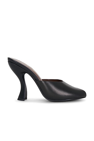 Fresa Mule Pump Jeffrey Campbell